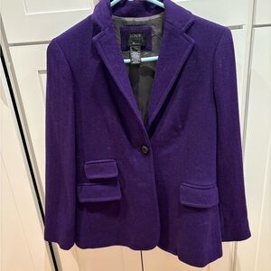 Striking Purple Jcrew Blazer with Tailored Design and Notched Lapels
